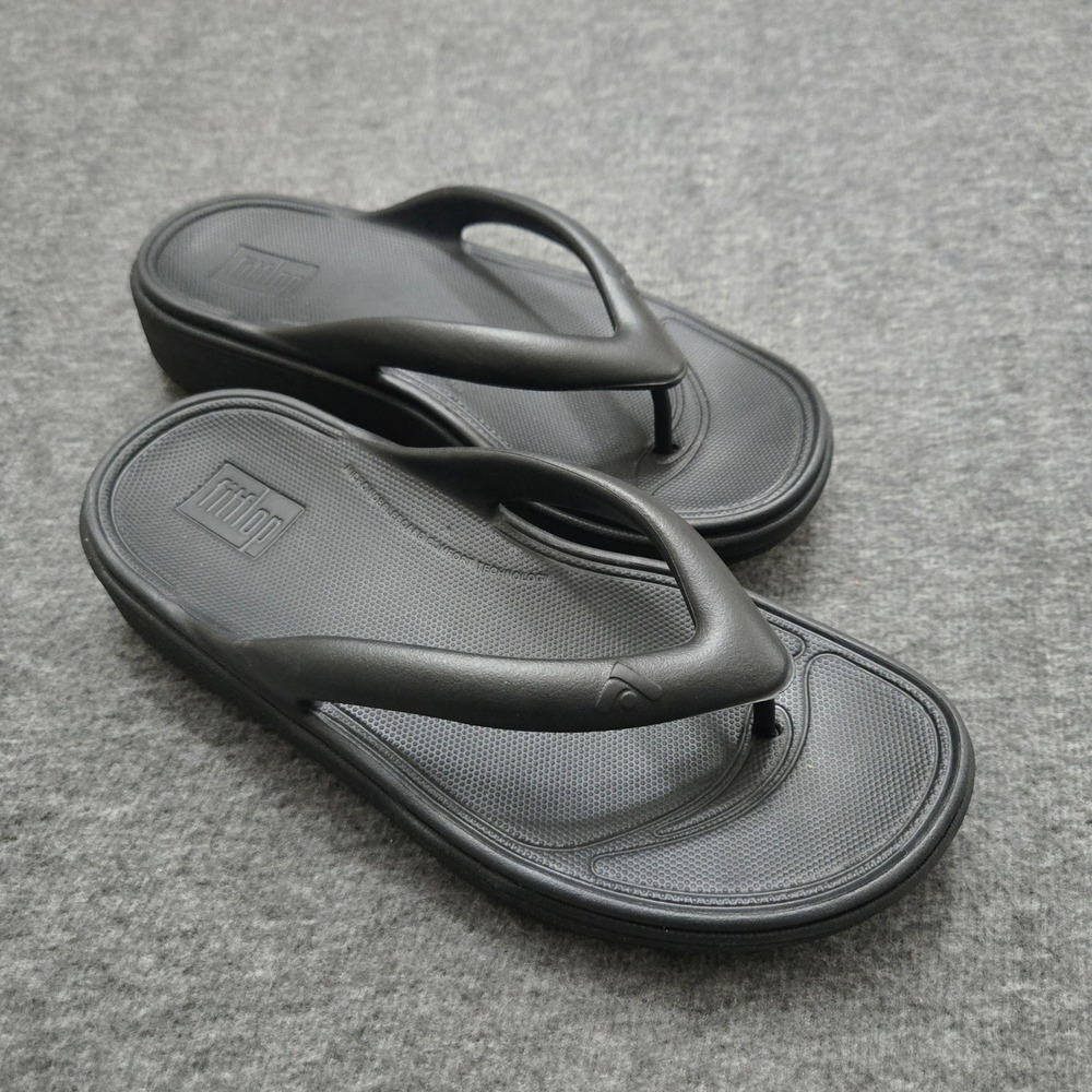 FitFlop Iqushion Flip Flop Thongs Women Size 7 Black Ergonomic Comfort Walking